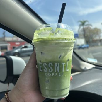 ESSNTL Coffee - Einspinner matcha - Coffee & Tea Near Me - San Diego, California