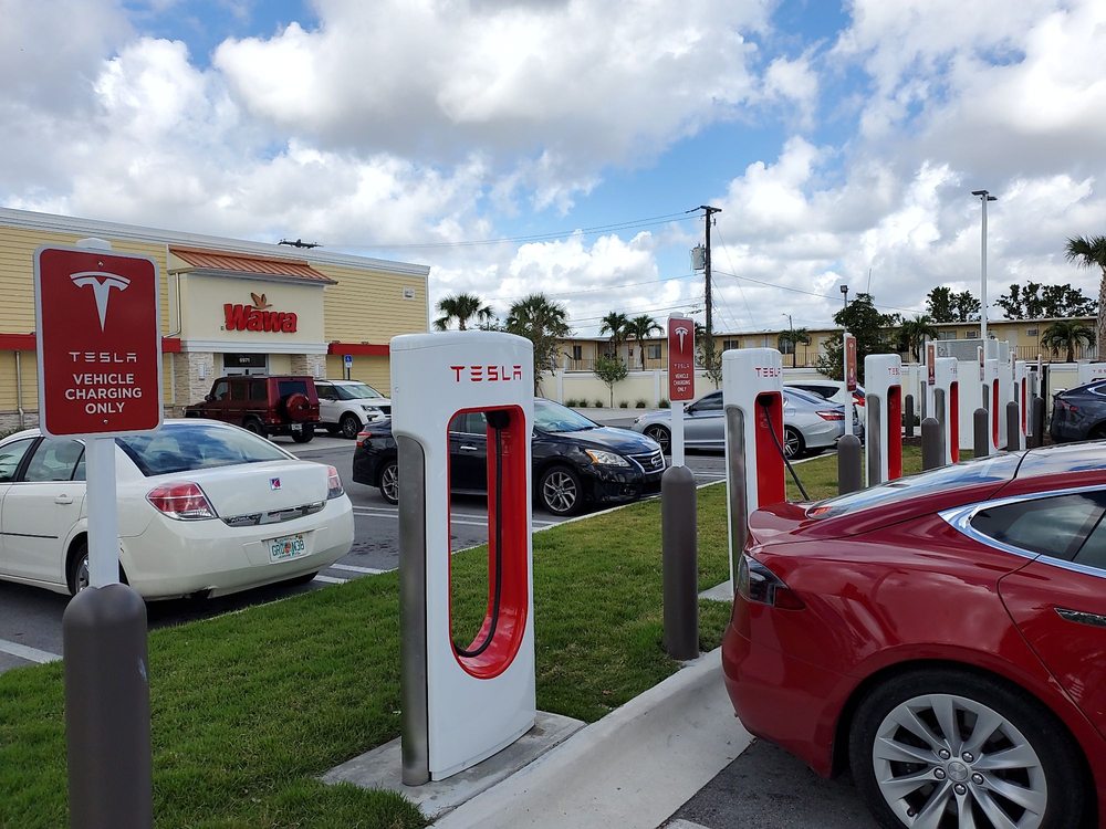 TESLA SUPERCHARGER Updated October 2024 6971 SW 24th St, Miami, Florida EV Charging