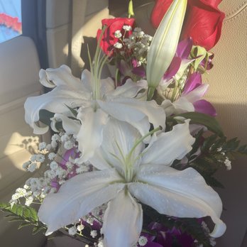 Aly's Precious Flowers - amazing - Florists Near Me - North Hills, California Aly's Precious Flowers - amazing - Florists Near Me - North Hills, California