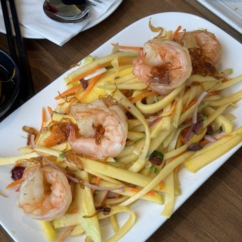 Pho Real - Mango + shrimps salad - Vietnamese Near Me - Vaughan, Ontario