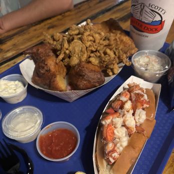 Captain Scott's Lobster Dock - Lobster roll and scott's plate - Seafood Near Me - New London, Connecticut Captain Scott's Lobster Dock - Lobster roll and scott's plate - Seafood Near Me - New London, Connecticut