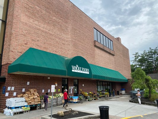 Whole Foods Market by null