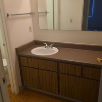 Flat Rate Maids - Bathroom cleaner did great. - Home Cleaning Near Me - Tucson, Arizona Flat Rate Maids - Bathroom cleaner did great. - Home Cleaning Near Me - Tucson, Arizona