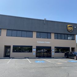UPS Customer Center