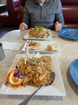 Thai Carnation Restaurant and Lounge by null