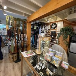 Robin Jay Music & Gifts
