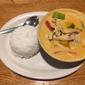 Nisa's Thai Kitchen - Pumpkin Curry with chicken - Thai Near Me - Warrenton, Oregon Nisa's Thai Kitchen - Pumpkin Curry with chicken - Thai Near Me - Warrenton, Oregon