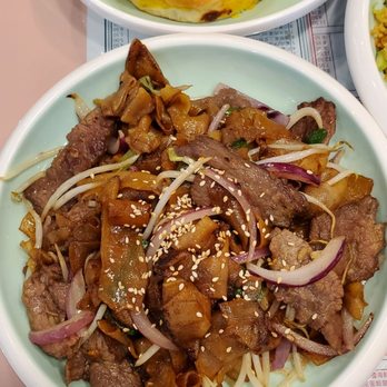 Kong Sihk Tong - Beef chow fun - Hong Kong Style Cafe Near Me - Flushing, New York