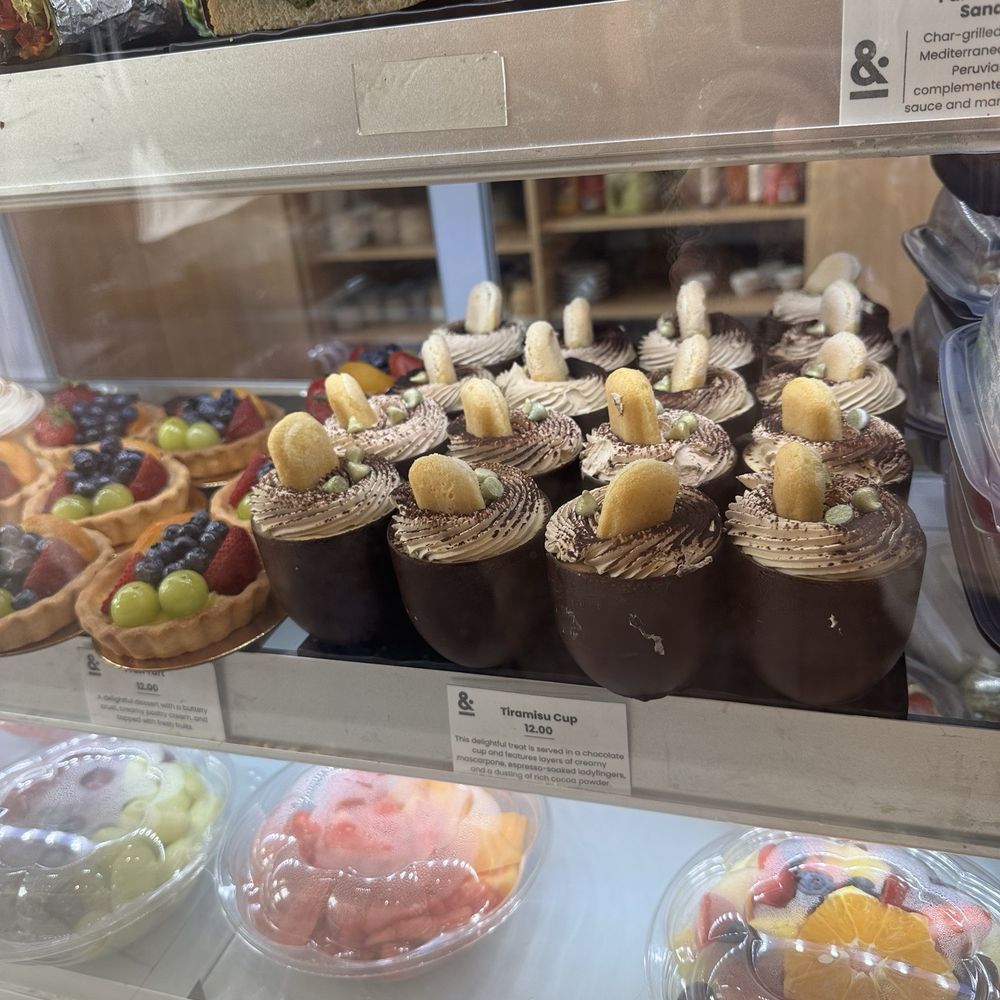 Moka & Co - Coffee & Tea Near Me - Manhattan, New York Moka & Co - Coffee & Tea Near Me - Manhattan, New York