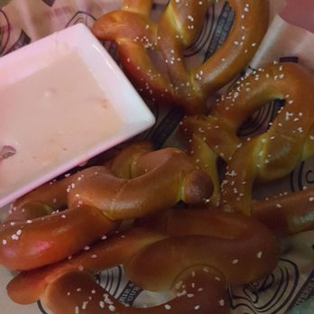 Swig - Pretzels and cheese dip - Bars Near Me - Perrysburg, Ohio Swig - Pretzels and cheese dip - Bars Near Me - Perrysburg, Ohio