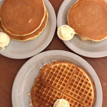 Millbrae Pancake House - Golden waffle and buttermilk pancakes - American Near Me - Millbrae, California