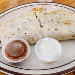 Yak's Cafe - Breakfast quesadillo