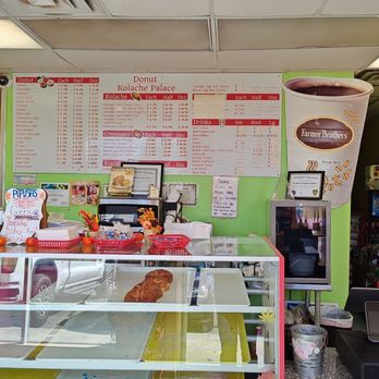 Donut Kolache Palace - Great little shop - Donuts Near Me - San Antonio, Texas
