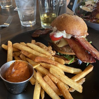 Slater's 50/50 - Rosemary turkey burger - Burgers Near Me - Denver, Colorado Slater's 50/50 - Rosemary turkey burger - Burgers Near Me - Denver, Colorado