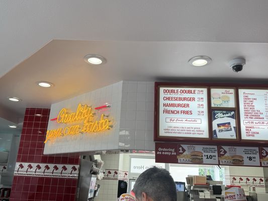 In-N-Out Burger by null