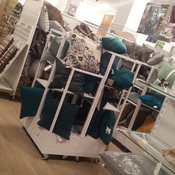 HomeGoods - HomeGoods VS - Home Decor Near Me - Valley Stream, New York HomeGoods - HomeGoods VS - Home Decor Near Me - Valley Stream, New York