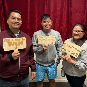 Pacifica Escape Zone - With a minute and a half to spare- thank you Romier! - Escape Games Near Me - Pacifica, California