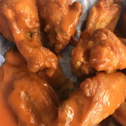 Tasty Wings-N-Things - Buffalo wings!
