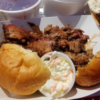 Duke’s Blues N Bbq - Barbeque Near Me - East Dundee, Illinois Duke’s Blues N Bbq - Barbeque Near Me - East Dundee, Illinois