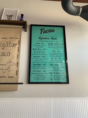 Tinga Tacos by null
