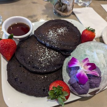 Merienda Cafe - Filipino Near Me - Grayslake, Illinois Merienda Cafe - Filipino Near Me - Grayslake, Illinois