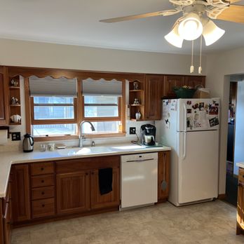 Refresh Painting & Remodeling - Kitchen after - Painters Near Me Refresh Painting & Remodeling - Kitchen after - Painters Near Me