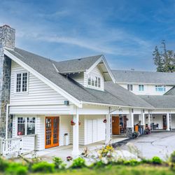 Sooke Harbour House - Sooke Harbour House