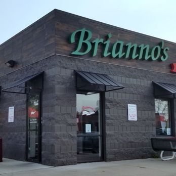 Brianno's Deli Italia - View from the parking lot. - Italian Near Me - Eagan, Minnesota