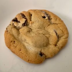 Antoine's Cookie Shop - 66% Dark Chocolate Chip