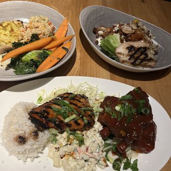 Duke's La Jolla - Baked Duke's Fish, Rib & Chicken Plate, Wedge Salad with fish - New American Near Me - La Jolla, California