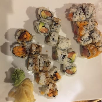 Sushi UNI - 3 rolls for lunch. - Sushi Bars Near Me - Lenexa, Kansas Sushi UNI - 3 rolls for lunch. - Sushi Bars Near Me - Lenexa, Kansas
