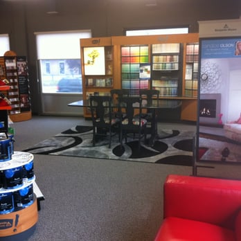 Centre Street Paint Benjamin Moore - Our Colour Decision Area - Paint Stores Near Me - Calgary, Alberta