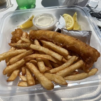 Harbor Fish Cafe - Fish & Chips - Seafood Near Me - Carlsbad, California