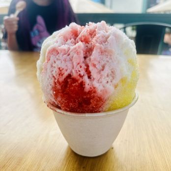 JoJo's Shave Ice - Coconut, strawberry - Shaved Ice Near Me - Hanalei, Hawaii
