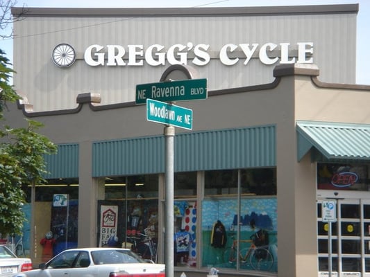 Gregg's Greenlake Cycle by null