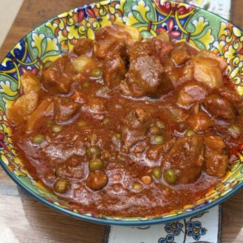 Lo Nuestro - Carcamusas Toledanas - Spanish Near Me - Toledo, TO