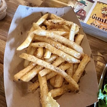 EZ Eats Trailer - crunchy flavorful fries - Food Trucks Near Me - San Marcos, Texas