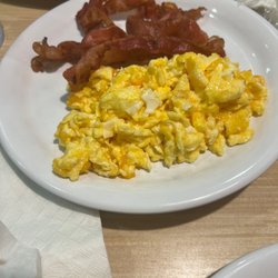 Huddle House