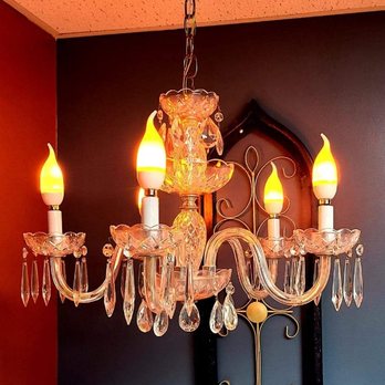 Concept 68 Salon and Spa - Decor. - Hair Salons Near Me - Gettysburg, Pennsylvania