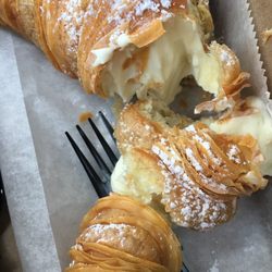 Fleetwood  Pastry Shop - The most crunchy and delicious lobster tail