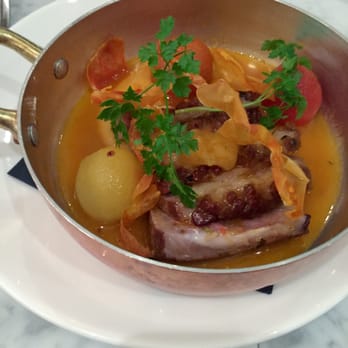 Bar CG - Lamb filet, tomato x 3 (con fit, chips, sauce) and polenta. Really tasty! - Scandinavian Near Me - Luleå, BD