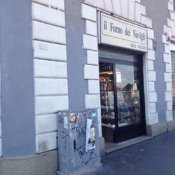Il Forno dei Navigli - Store front. By the canal