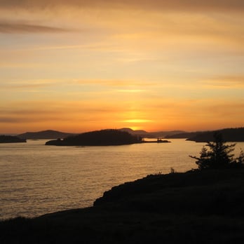 MacKaye Harbor Inn - Hotels Near Me - Lopez Island, Washington MacKaye Harbor Inn - Hotels Near Me - Lopez Island, Washington