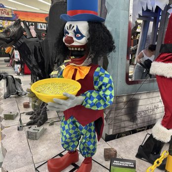 Spirit Halloween - Costumes Near Me - Milford, Connecticut Spirit Halloween - Costumes Near Me - Milford, Connecticut