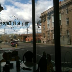 This Is It Eatery