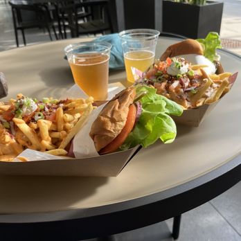 Turntable - Burgers Near Me - Tampa, Florida Turntable - Burgers Near Me - Tampa, Florida