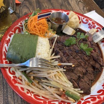 Top Thai Greenwich - Sizzling Skirt Steak (16 oZ. ) - Thai Near Me - New York, New York Top Thai Greenwich - Sizzling Skirt Steak (16 oZ. ) - Thai Near Me - New York, New York