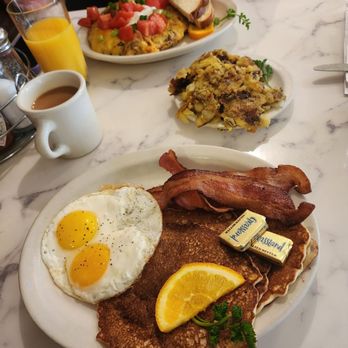 Zachary's Restaurant - Mike's mess Huge portion & sour dough pancakes yummy - American Near Me - Santa Cruz, California Zachary's Restaurant - Mike's mess Huge portion & sour dough pancakes yummy - American Near Me - Santa Cruz, California