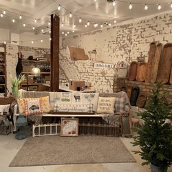The Modern Deer - Beautifully set up.