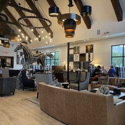 Marty B's Coffee - Lobby sitting area